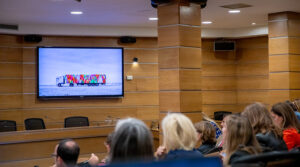 coleccionismo corporativo-forbes-javier-astudillo-ceoe-feria-estampa-truck-art-project - 012